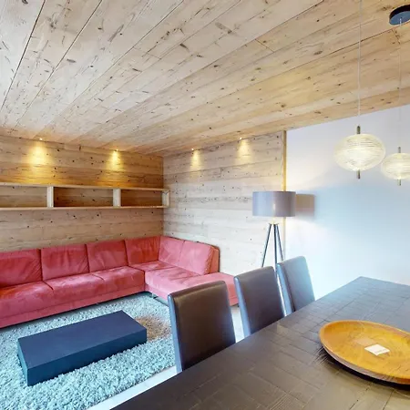 Apartment Skyline 406 St. Moritz