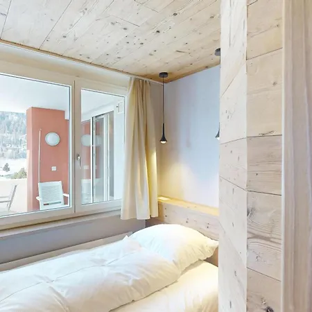 Apartment Skyline 406 St. Moritz