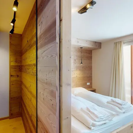 Skyline 406 * St Moritz