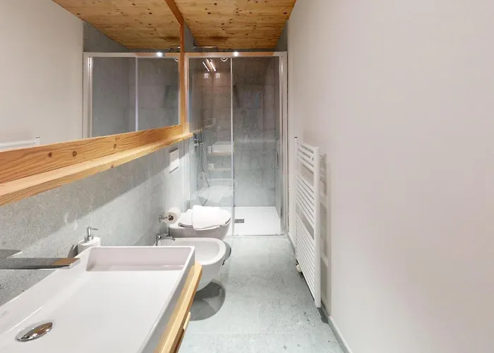 Skyline 406 Apartment *